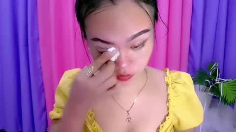 miss_nai online show from September 2025 10:27:01 AM