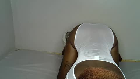 Snapshot of miss_pretty1 chatting on December 2025 08:41:02 AM miss_pretty1 online show from December 2025 08:41:02 AM