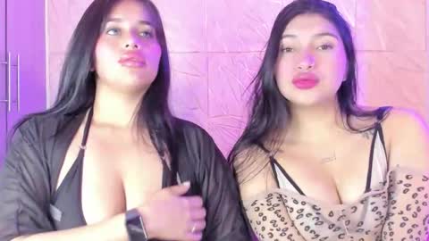 Snapshot of miss_saraxxx chatting on November 2025 10:01:02 PM Angel Sophie Tif online show from November 2025 10:01:02 PM