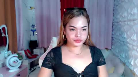 miss_scott online show from September 2025 09:58:01 AM