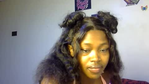 miss_sexyyy online show from October 2025 09:15:01 PM