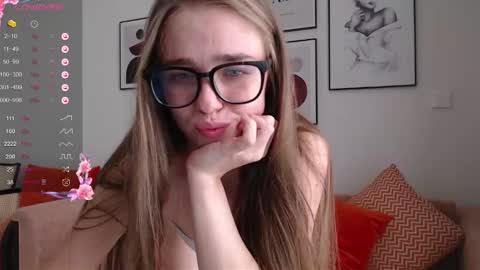 Bella online show from March 2025 06:02:02 AM