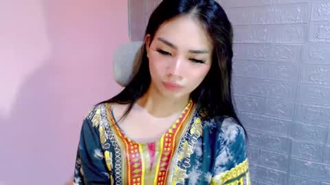 Snapshot of miss_sweety_17 chatting on January 2025 05:56:01 AM Jean Marie online show from January 2025 05:56:01 AM