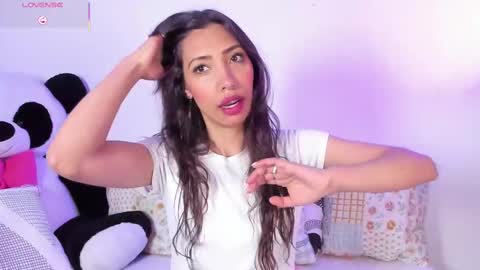 Miss Veronica online show from March 2025 12:26:01 PM