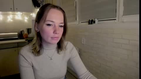 miss_you20 online show from November 2025 07:57:02 PM