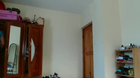 missadh online show from February 2025 01:11:02 PM
