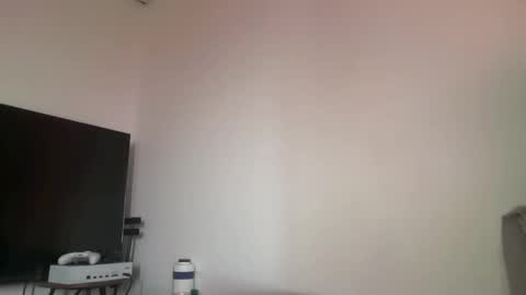 Ameliahs online show from October 2025 12:27:02 PM