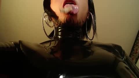 Snapshot of missanarky chatting on October 2025 09:48:02 PM Anarkitten online show from October 2025 09:48:02 PM