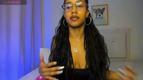 Snapshot of missangeldust chatting on February 2025 08:30:02 PM missangeldust online show from February 2025 08:30:02 PM