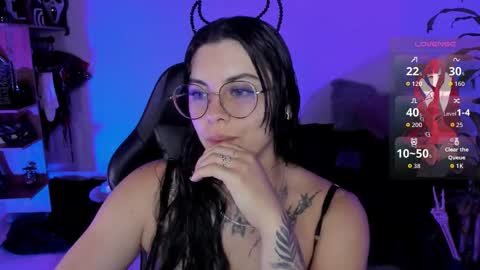 Missy Charlottte.  Hey remember to give me a thumbs up ty online show from October 2025 04:10:01 AM