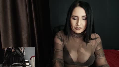 Miss online show from September 2025 10:57:02 PM