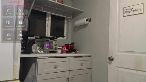 misshannaho online show from October 2025 02:12:02 AM