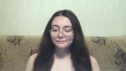 missis mona online show from February 2025 12:04:01 AM