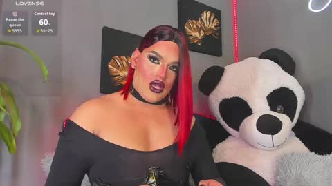 kassandra lazcano online show from November 2025 02:00:02 AM