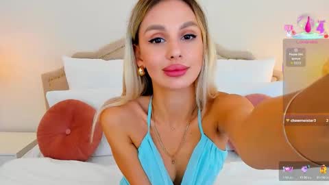 Snapshot of misslou_ chatting on October 2025 05:32:02 AM Lou online show from October 2025 05:32:02 AM