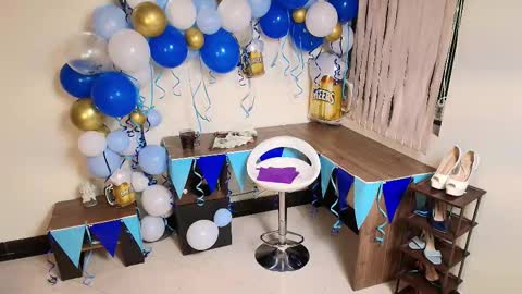 Snapshot of missmabelle_ chatting on October 2025 02:41:02 AM Im Valentina online show from October 2025 02:41:02 AM