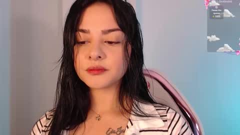 Snapshot of missmariana_ chatting on October 2025 12:00:01 AM missmariana_ online show from October 2025 12:00:01 AM