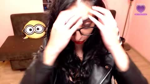 missmiax1 online show from September 2025 04:52:01 PM