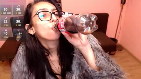 missmiax1 online show from September 2025 06:49:01 AM