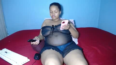 mimmi online show from October 2025 05:56:01 PM