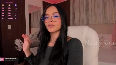 Snapshot of missnataly_ chatting on November 2025 09:36:01 PM Nataly Rivas online show from November 2025 09:36:01 PM