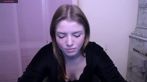 Olivia online show from December 2024 01:38:02 PM