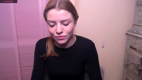 Olivia online show from December 2024 07:44:01 AM