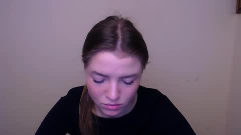 Olivia online show from February 2025 09:31:02 AM