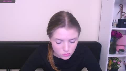 Olivia online show from February 2025 11:21:01 AM