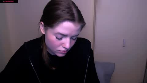 Olivia online show from February 2025 12:08:01 PM