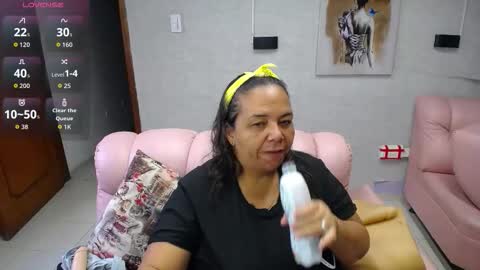 Penelope online show from October 2025 12:06:01 PM