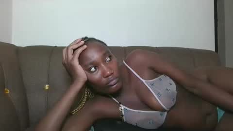 pretty gal online show from September 2025 05:44:01 AM