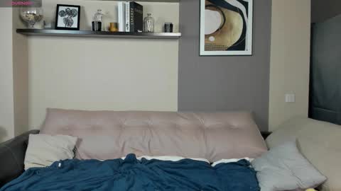 BrainMia online show from October 2025 07:03:02 PM