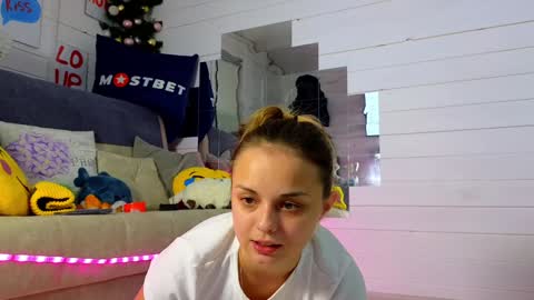 . online show from December 2024 06:06:01 PM