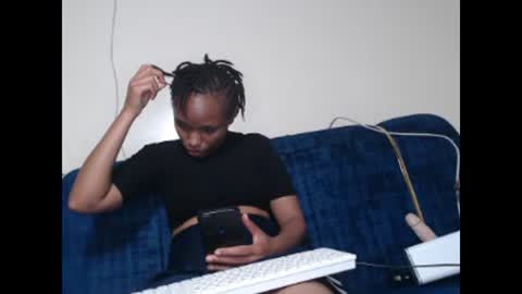 Snapshot of missthighsohmy chatting on December 2024 02:28:01 PM missthighsohmy online show from December 2024 02:28:01 PM