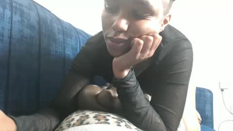 Snapshot of missthighsohmy chatting on January 2025 12:18:01 PM missthighsohmy online show from January 2025 12:18:01 PM