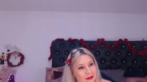 Crystal online show from December 2024 12:35:02 AM