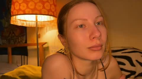 Zlata online show from March 2025 09:25:02 AM