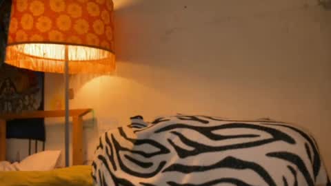 Zlata online show from March 2025 06:59:02 AM