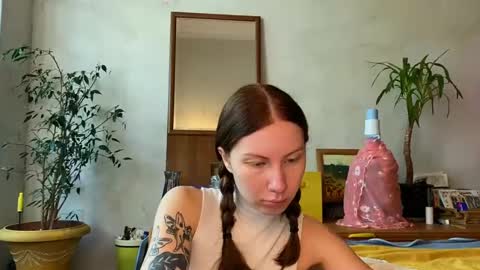 Zlata online show from September 2025 07:08:02 AM