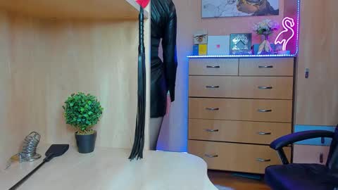 Mistress Kristi online show from February 2025 05:31:01 PM