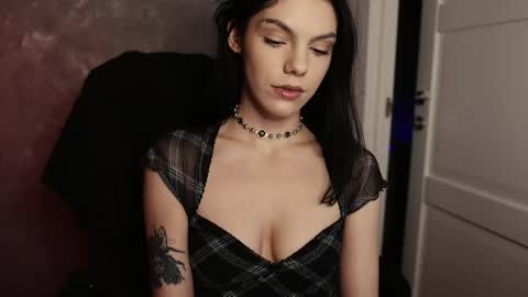 Miss Rochelle online show from February 2025 06:01:02 PM