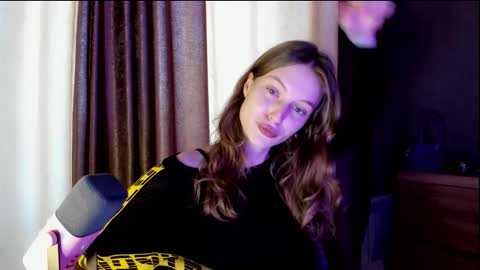 Snapshot of mistresselizy chatting on September 2025 01:03:01 PM mistresselizy online show from September 2025 01:03:01 PM