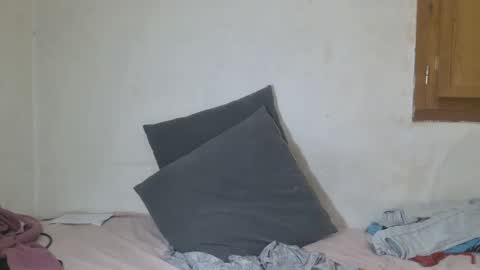 mistressmilly32 online show from October 2025 09:05:02 PM