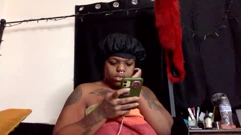 Snapshot of mistressmystii chatting on October 2025 05:28:02 AM Mistress Mystii online show from October 2025 05:28:02 AM