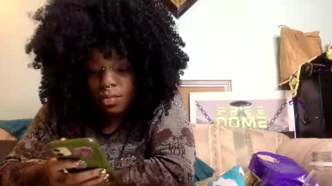 Snapshot of mistressmystii chatting on November 2025 04:23:02 AM Mistress Mystii online show from November 2025 04:23:02 AM