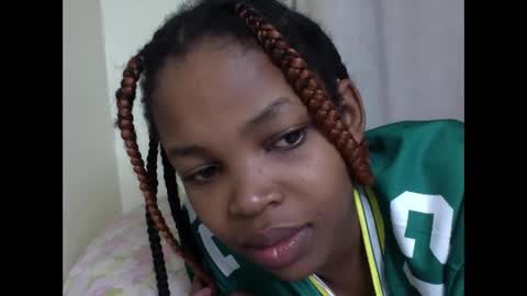 misty_shee online show from October 2025 02:44:01 AM