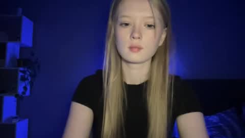 Amelia online show from October 2025 04:07:02 PM