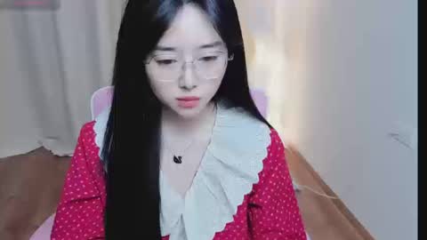 Snapshot of miu999 chatting on December 2025 02:28:02 AM miu online show from December 2025 02:28:02 AM