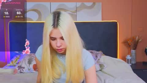 Mira online show from September 2025 01:33:02 PM